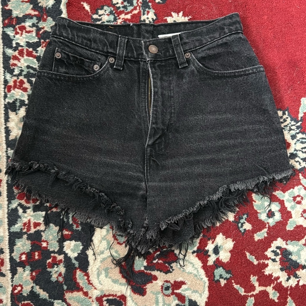 Vintage Levi high waist cutoffs​​